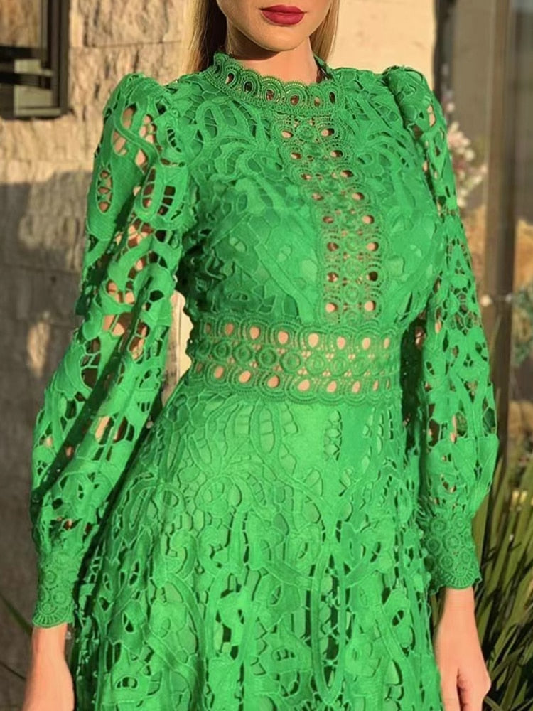 فستان الواحة الخضراء